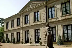 Отель «Domaine d'Auriac - Relais & Châteaux», Каркассон