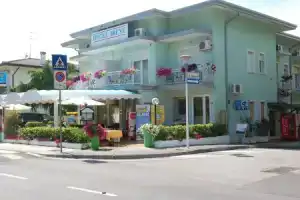 Hotel «Irene», Линьян-Саббьядоро