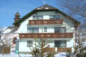 Haus Bauer Appartment I mit Balkon, Buggen
