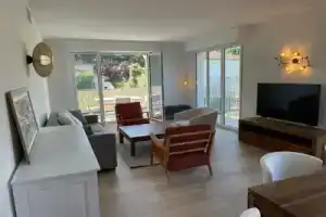 Magnifique appartement climatisé de 87m², à 100m de la plage, Жуан-ле-Пен
