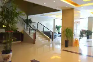 Peony Hotel Luoyang, Лоян