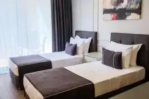 My Way Deluxe Hotel, Измир