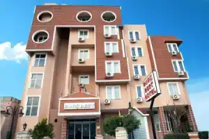 Burc Best Hotel, Чорлу