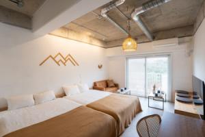 Prince Plage Okinawa 406, Онна