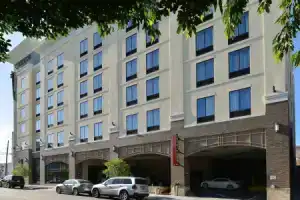 Courtyard by Marriott Wilmington Downtown/Historic District, Уилмингтон