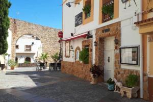 Studio in Calpe, With Wonderful City View, Furnished Terrace and Wifi Near the Beach, Кальпе