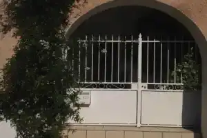 La Maison Rose, Бордо