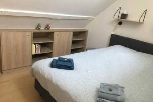 Studio2 Ename, Dakappartement in Vlaamse Ardennen, Ауденарде