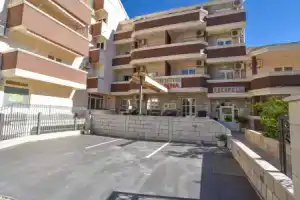 Hotel «Mena», Будва