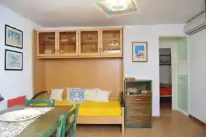 Casa Ferrara, Торре-Канне