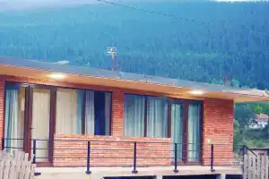 Gablile apartments, Местиа