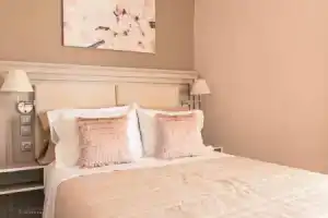 Remvi Deluxe Apartment 202 with Sea View, Карпатос