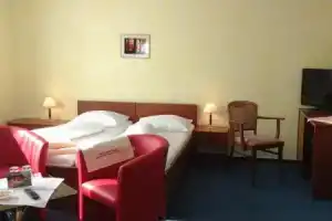 Hotel «Nienhäger Strand», Нинхаген