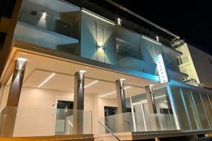 Hotel «Vienna», Римини