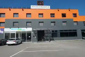 Apartamentos Santander Maliaño Suites 3000, Сантандер