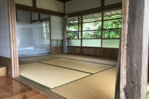 Hananumoto Henachi no Yado, Мотобу