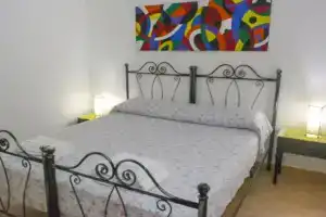 House Grande Ortelle, Виньякастризи