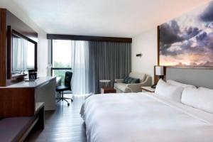 Отель «Greensboro-High Point Marriott Airport», Гринсборо