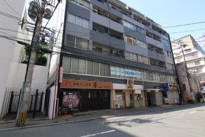 Hakata apartment, Фукуока