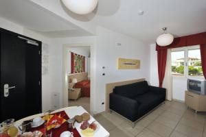 Ashanti Aparthotel, Бибионе