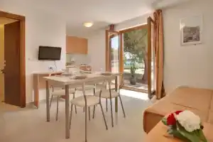 Villas Rubin, Ровинь