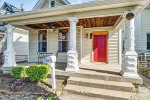 Cozy Indianapolis Vacation Rental w/ Micro Farm!, Индианаполис