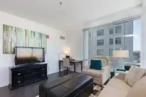 Bluebird Suites in Kendall Square, Бостон