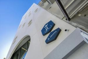 JL Hotel, Пемброк