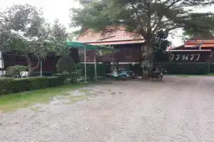 Baan Kornnara Resort, Amphawa