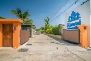 Rawai Private Villas - Pools and Garden, Раваи