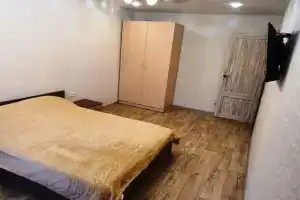 Апартаменты на бульваре Рыбацкой Славы 5, Петропавловск-Камчатский