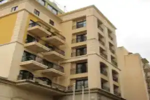 The Victoria Hotel, Сент-Джулианс