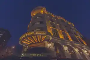 The Time Hotel Marina, Стамбул