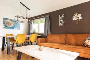 Nice chalet with microwave, 3.5 km. from Wageningen, Вагенинген