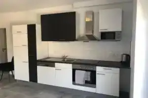 Wunderschöne Terrassenwohnung mit Seeblick! Ruhelage!, Айзенштадт