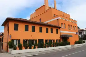Hotel «Altieri», Фаваро-Венето