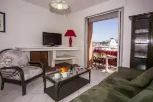 Hotel «le Dauphin», Аяччо