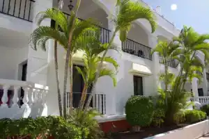 Hollywood Mirage - Excel Hotels & Resorts, Лос-Кристианос
