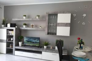 Casa Las Flores with heated pool, only 490 meters to the beach, balcony, wifi, Плайя де лас Америкас
