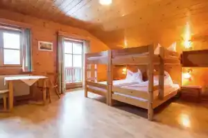Cozy Chalet With Sauna in Grossarl, Гроссарль