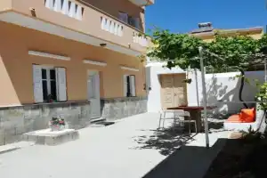 2 Bedrooms Holiday House, Kalymnos, Greece, Калимнос