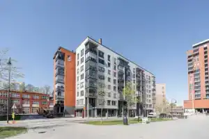 Top Floor 1BR Home with Parking, Sauna and Balcony, Тампере