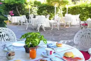 Golf & Beach Hotel b&b, Червия-Милано-Мариттима