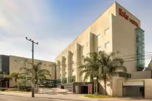 Отель «Ibis Guadalajara Expo», Гвадалахара