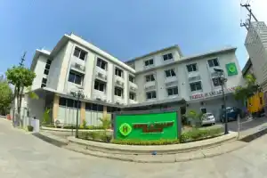 Hotel «H Valley Yangon», Янгон