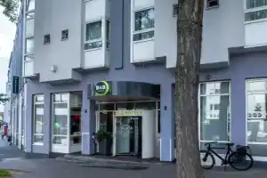 Отель «ibis Aachen Hauptbahnhof», Аахен