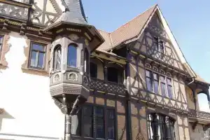 Henneberger Haus, Майнинген