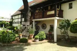 Гостевой дом «Alttolkewitzer Ferien- & Privatzimmer Mrosk Dresden», Дрезден
