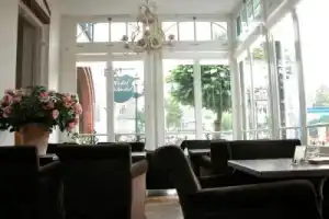 Hotel «Molendal», Арнем