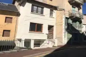 Petit T1 à 100m des Thermes, Экс-ле-Бен